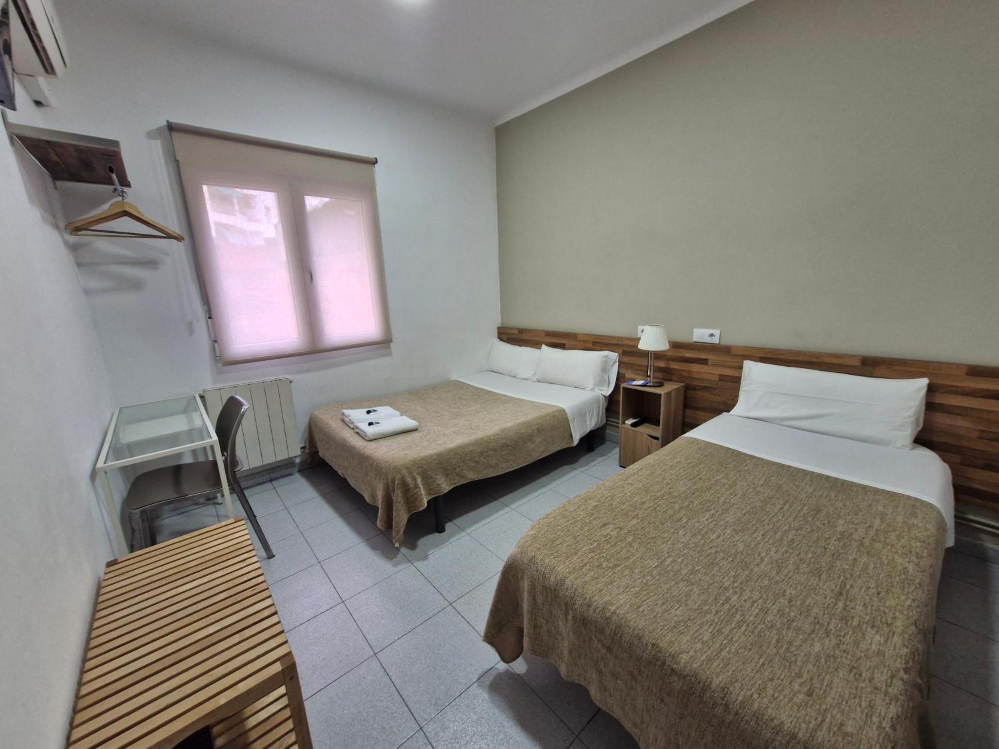 Hostal Elkano — Photos 2
